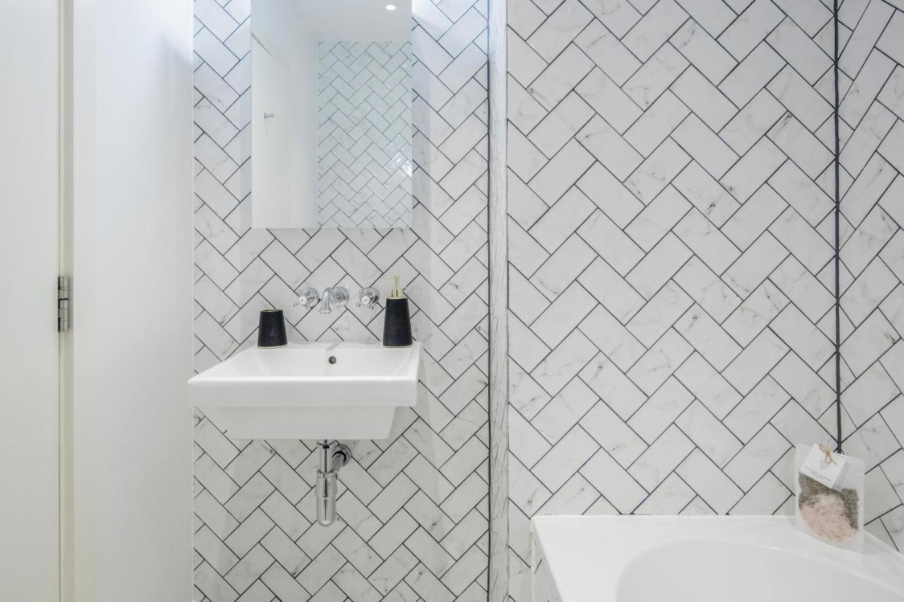 Kula London - Fitzrovia Newman St Apartment Exterior photo